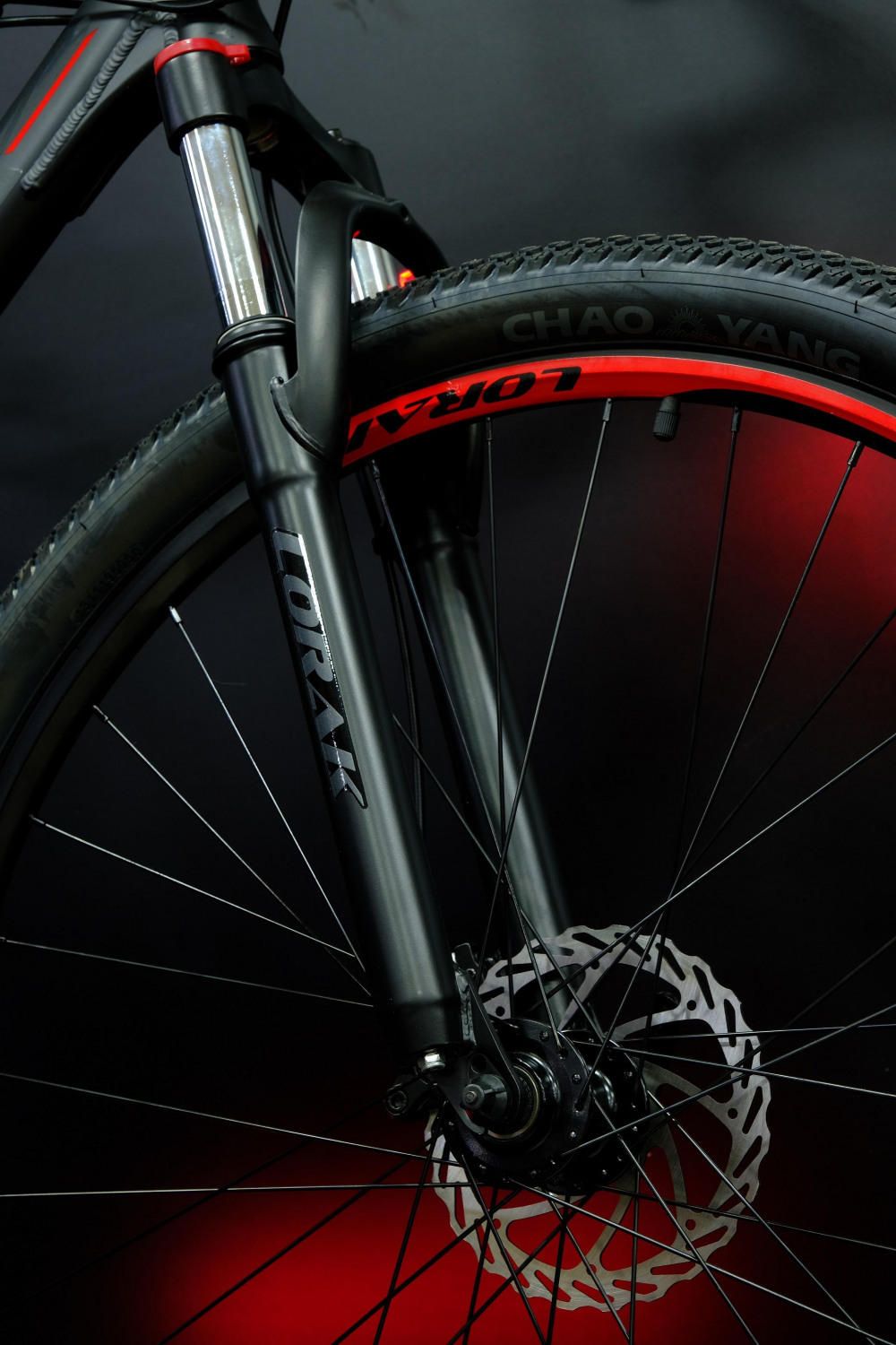 Lorak Sel 8800 Матовый Чёрный/Красный 19р (на рост 171-182)